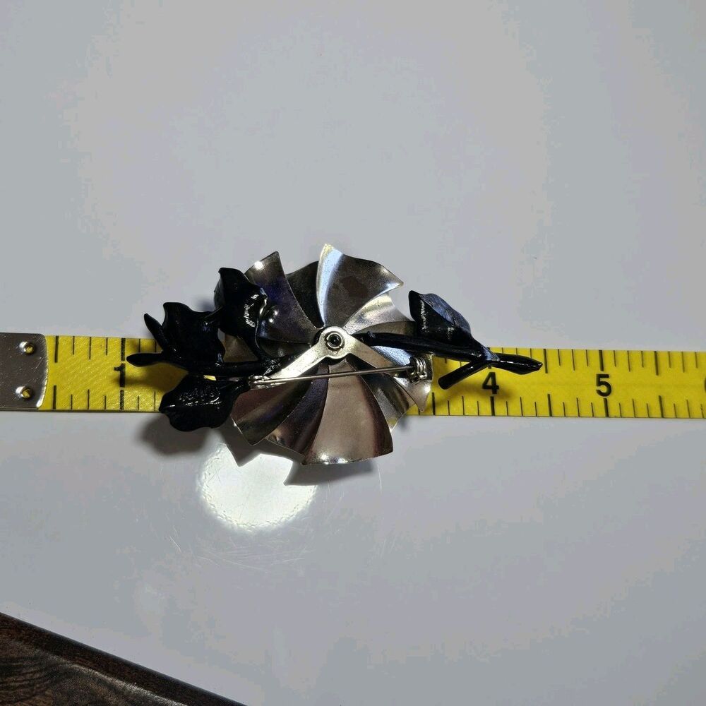 Coro Classic Grey Rose Blue Rhinestone Vintage Pin Brooch - Picture 7 of 10